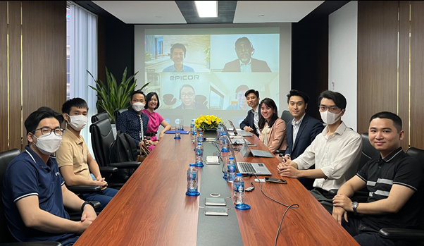 この機会に、Epicorの参加者にVTIグループのベトナム本社を紹介しました。