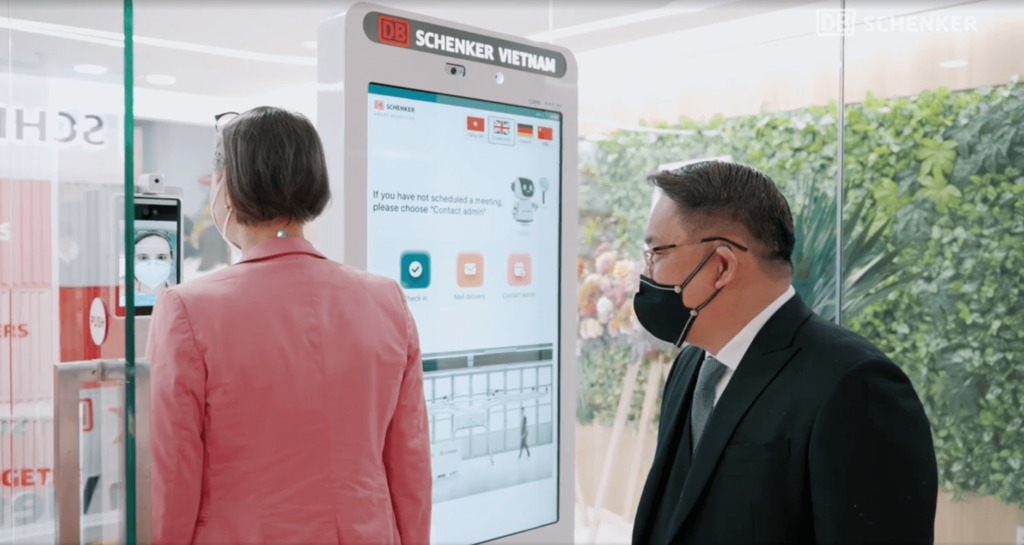Smart access control for Office 4.0 
